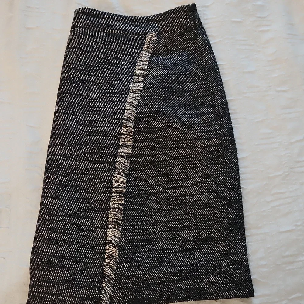 LOFT 15 waist